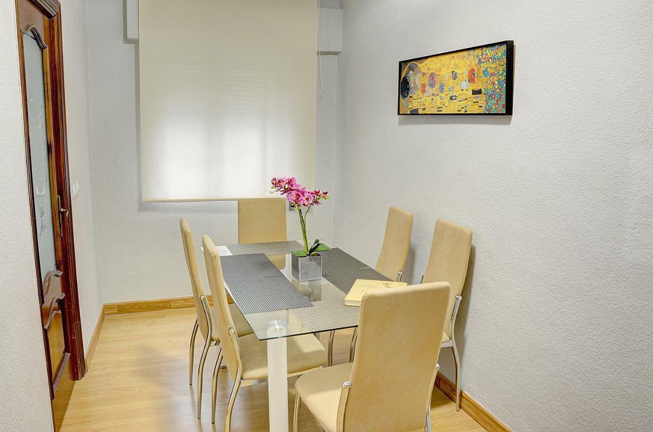 Apartamento Pureza Séville Extérieur photo